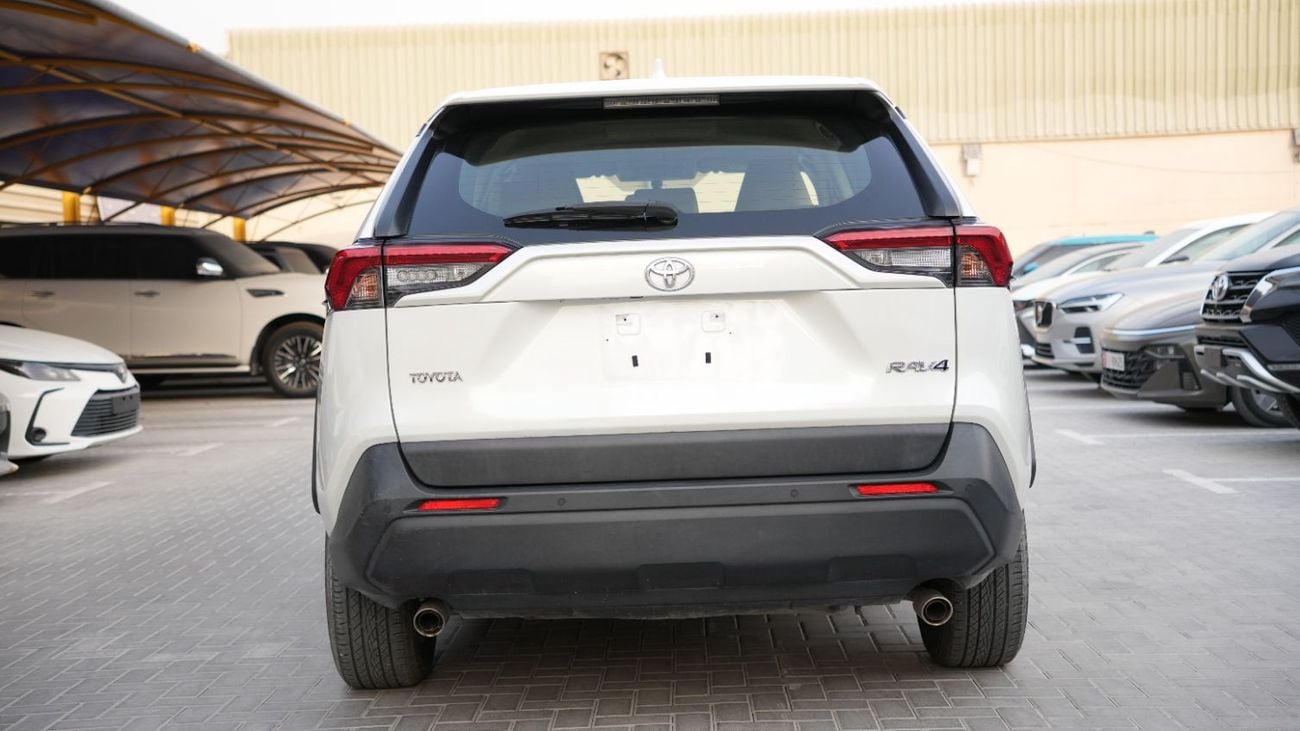 تويوتا راف ٤ EX | Agency Warranty | GCC | Full Service History | Zero Down payment support