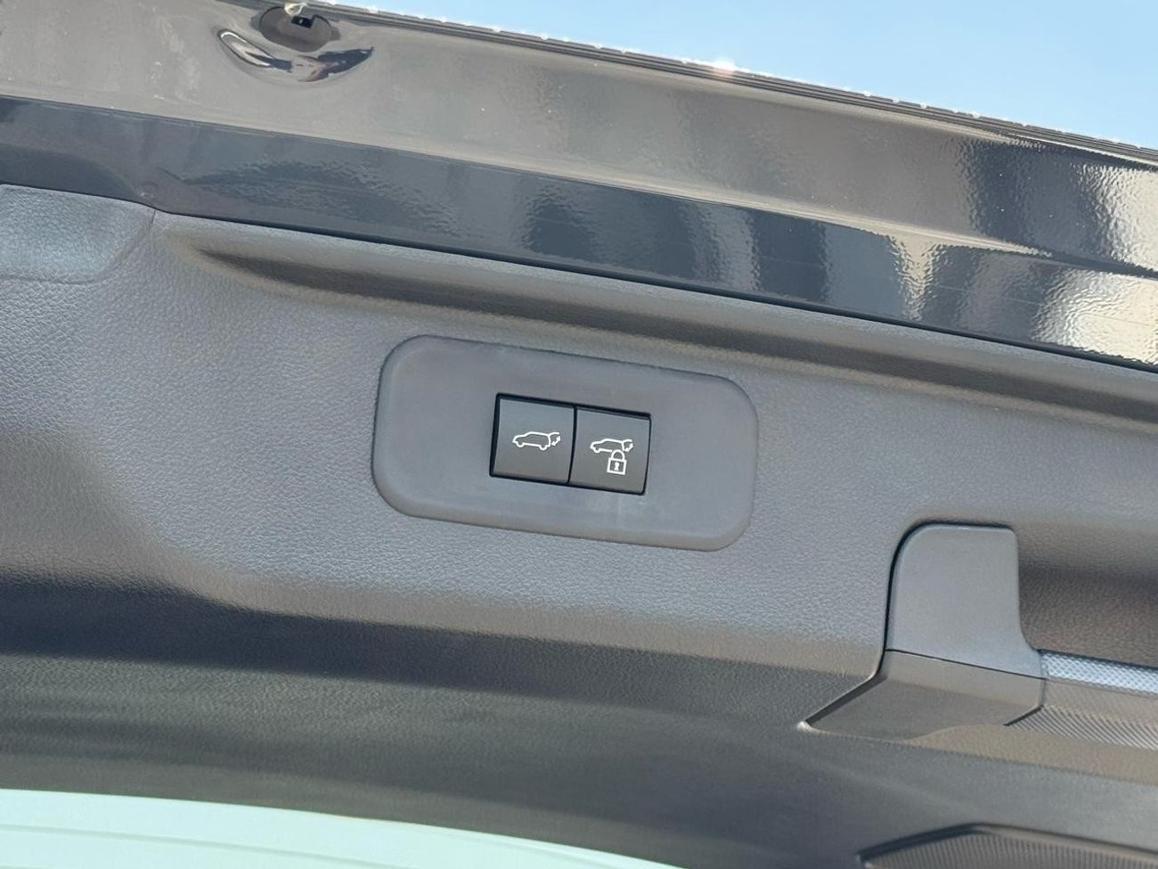 تويوتا جراند هايلاندر Limited