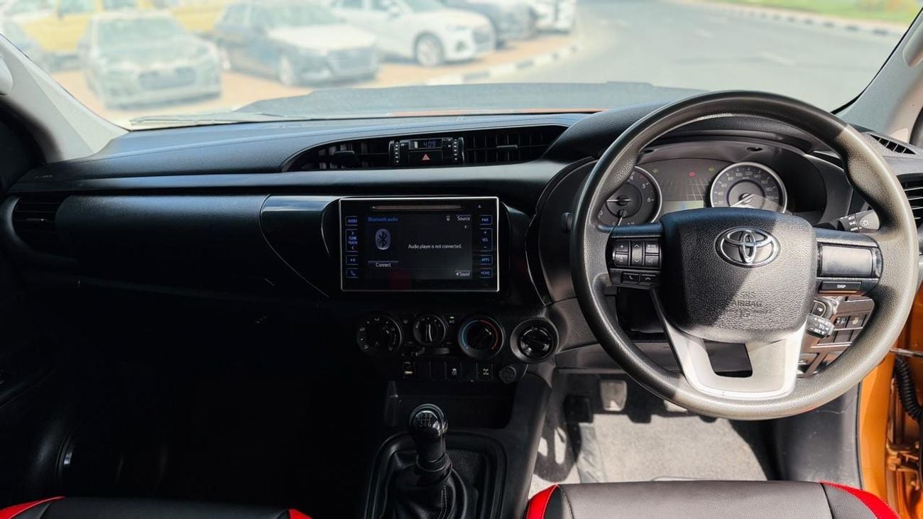 Toyota Hilux 2017 | 2.8L DIESEL | MANUAL TRANSMISSION | RIGHT-HAND-DRIVE | HEAVY BULL BAR WITH LED LIGHTS | AIR S