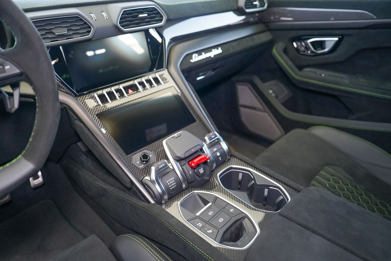 Lamborghini Urus 4.0T V8 Performante