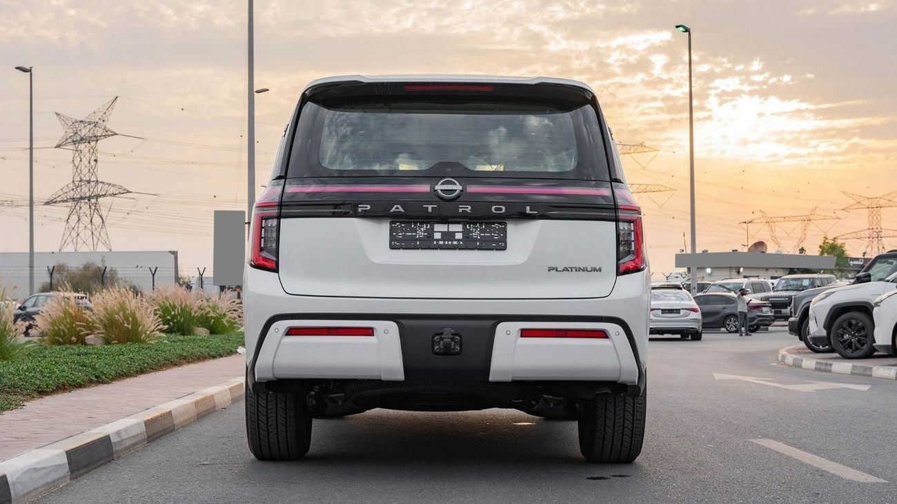نيسان باترول SE PLATINUM CITY 2026 Nissan Patrol SE Platinum 3.8L AT Petrol (White-Beige)