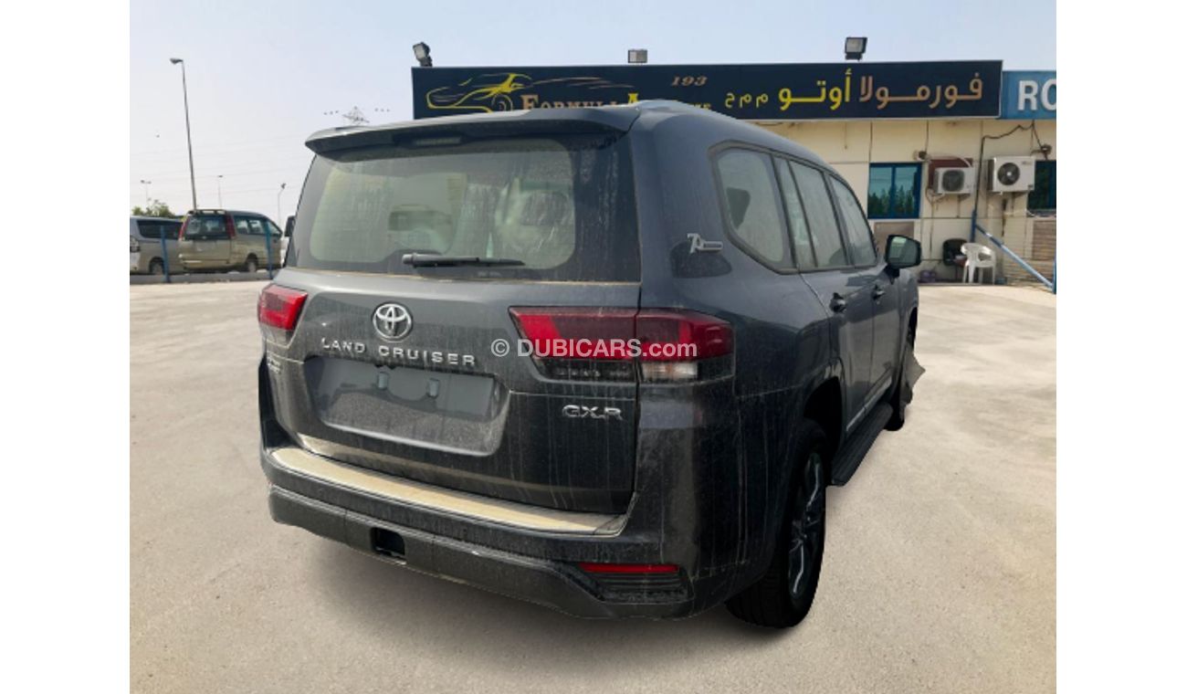 تويوتا لاند كروزر GXR4 GXR 3.3L DIESEL // 2022 MODEL // MID OPTION WITH LEATHER&POWER SEATS , 360 CAMERA , REAR SCREEN