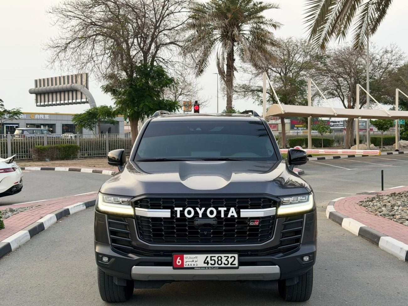 Toyota Land Cruiser 3.5T GR-Sport Hybrid