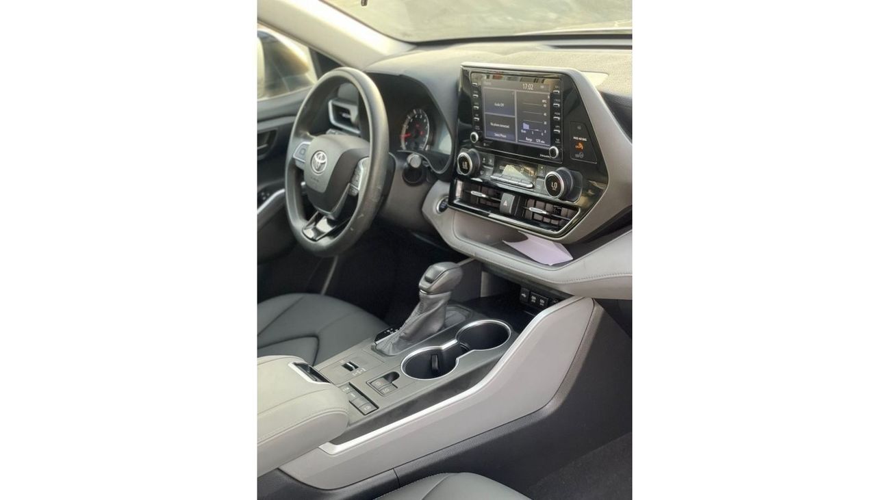 Toyota Highlander 2020 Toyota Highlander LE+ 3.5L V6 MidOption+ 7 Seater -