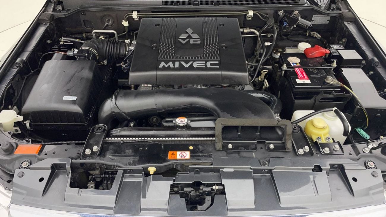 Mitsubishi Pajero GLS Highline Top 3.8L 3.8L 2020 | 0 DP | 1097/Month | 30 Day Return | Service History