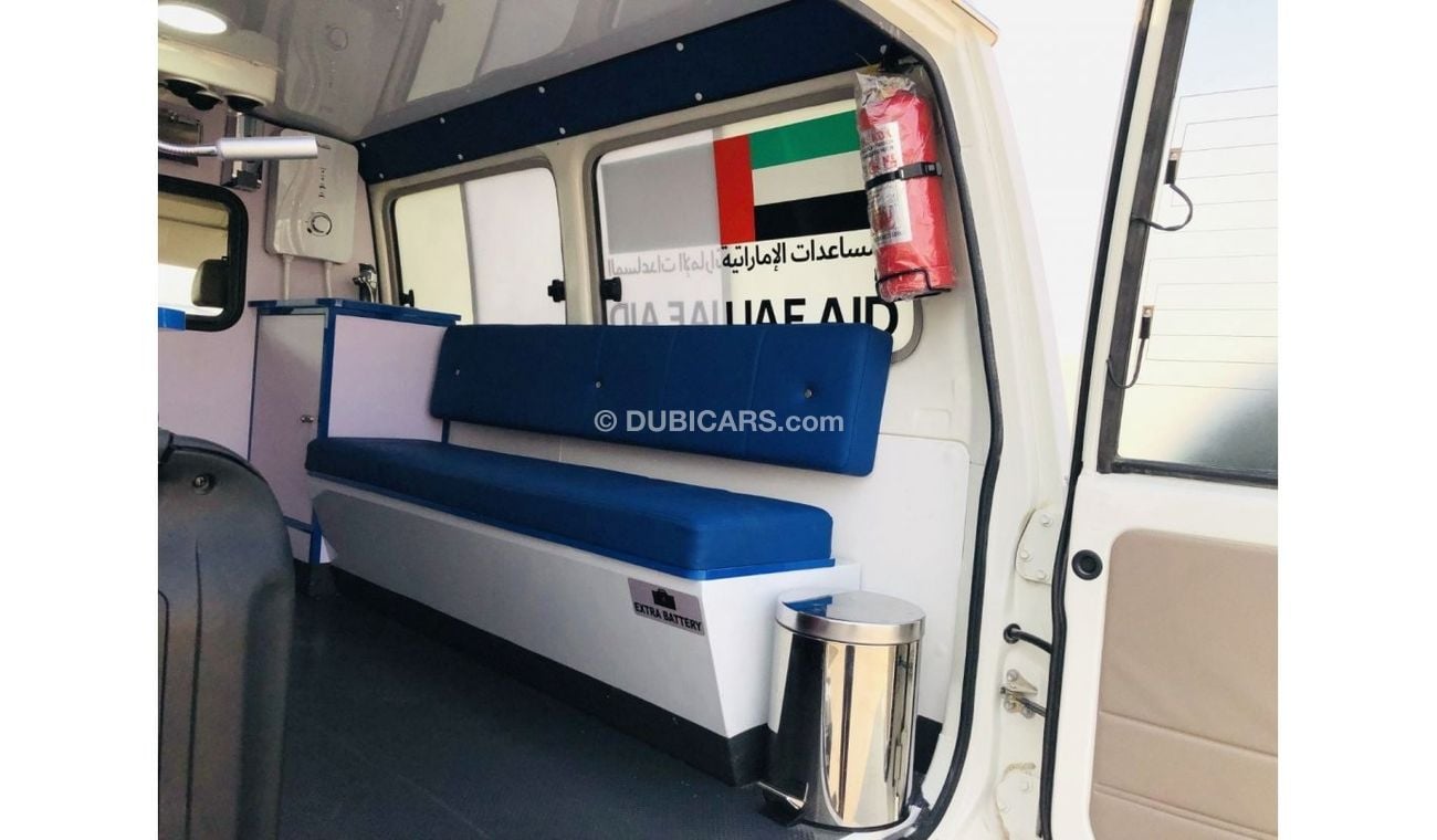 Toyota Land Cruiser 70 Mobile Clinic