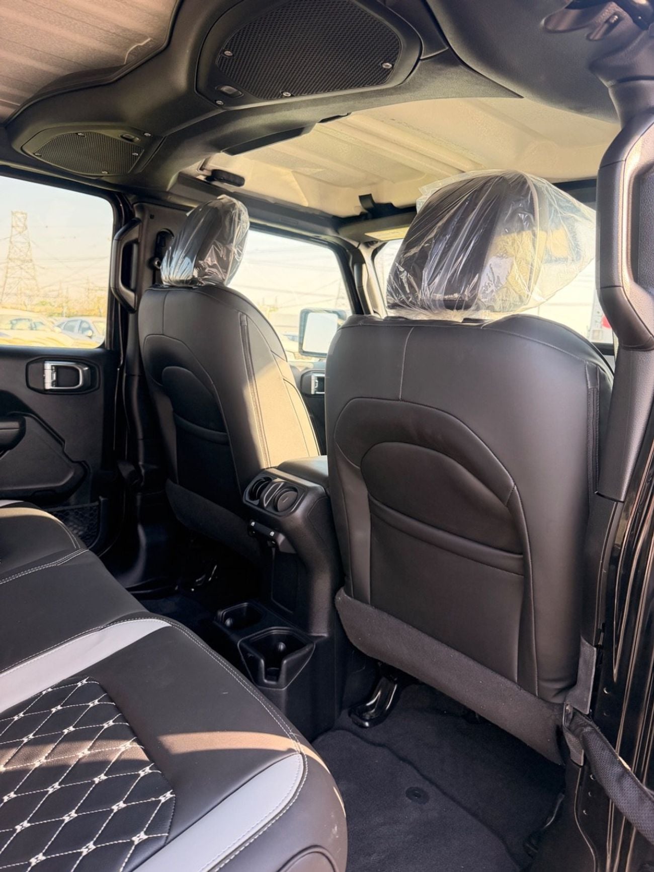 جيب Wrangler Unlimited SPORT