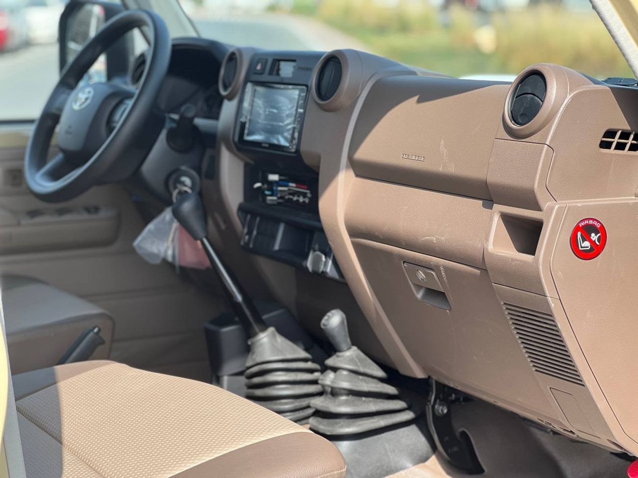 Toyota Land Cruiser Pick Up LC79 D/C 2.8L DSL M/T // 2025 // STANDER OPTION WITH POWER WINDOWS // SPECIAL OFFER // BY FORMULA AU