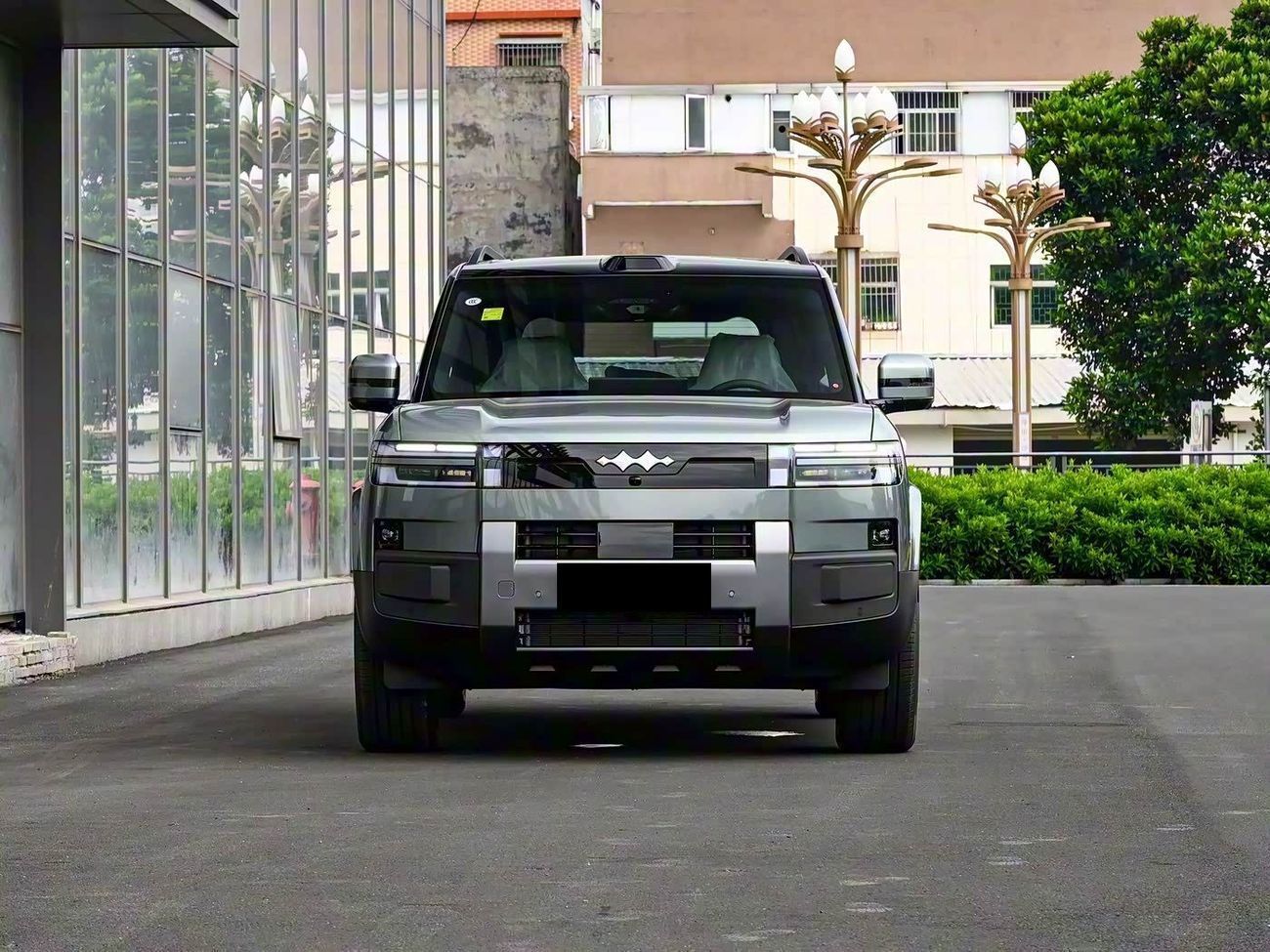 بي واي دي ليوبارد تيتانيوم 7 DM-i 190KM 4WD ULTRA EDITION | SMART DRIVING | 2025 | For Local Registration +10%