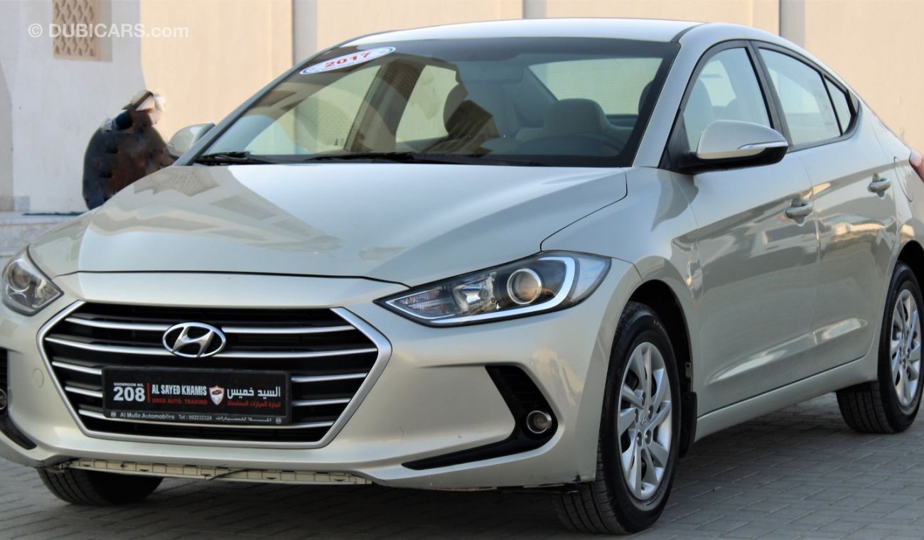 Hyundai Elantra Hyundai Elantra 2017, GCC, in excellent condition, without accidents, very clean from inside and out