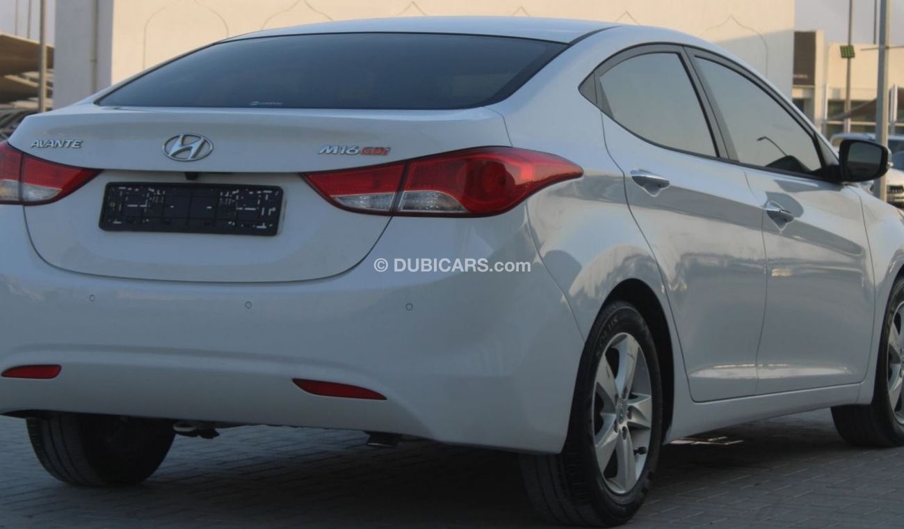 Hyundai Avante Hyundai Avante 2011 GCC, in excellent condition, without accidents, clean from the outside and the i