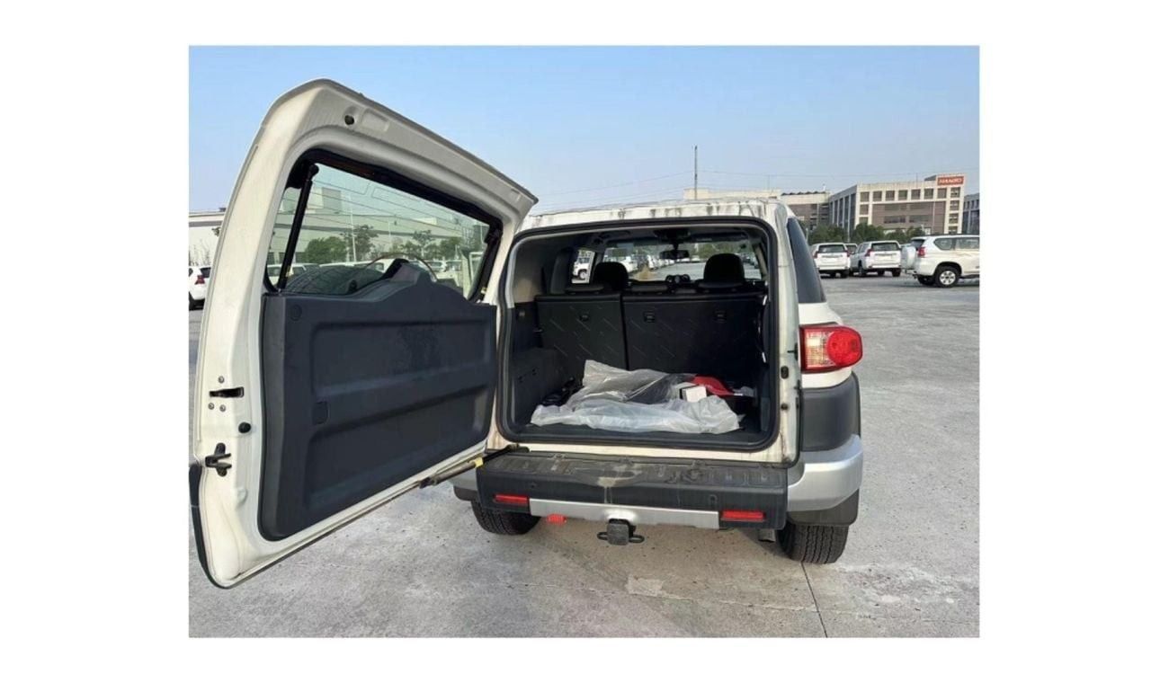 Toyota FJ Cruiser Extreme 4.0L (270 HP)