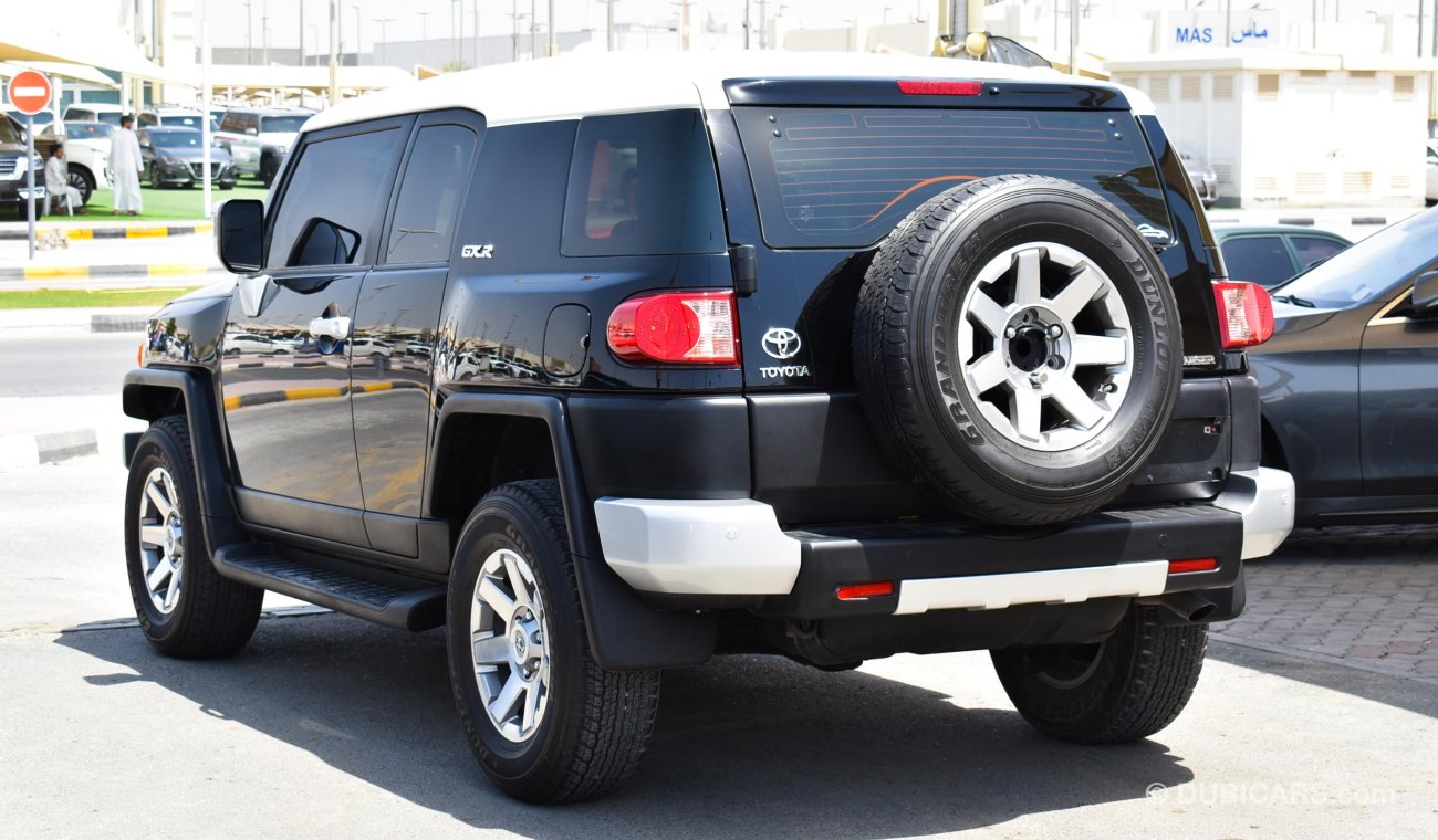 Toyota FJ Cruiser GXR  GCC