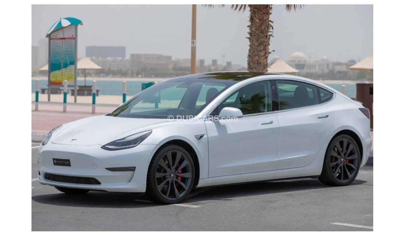 تسلا موديل 3 برفورمانس