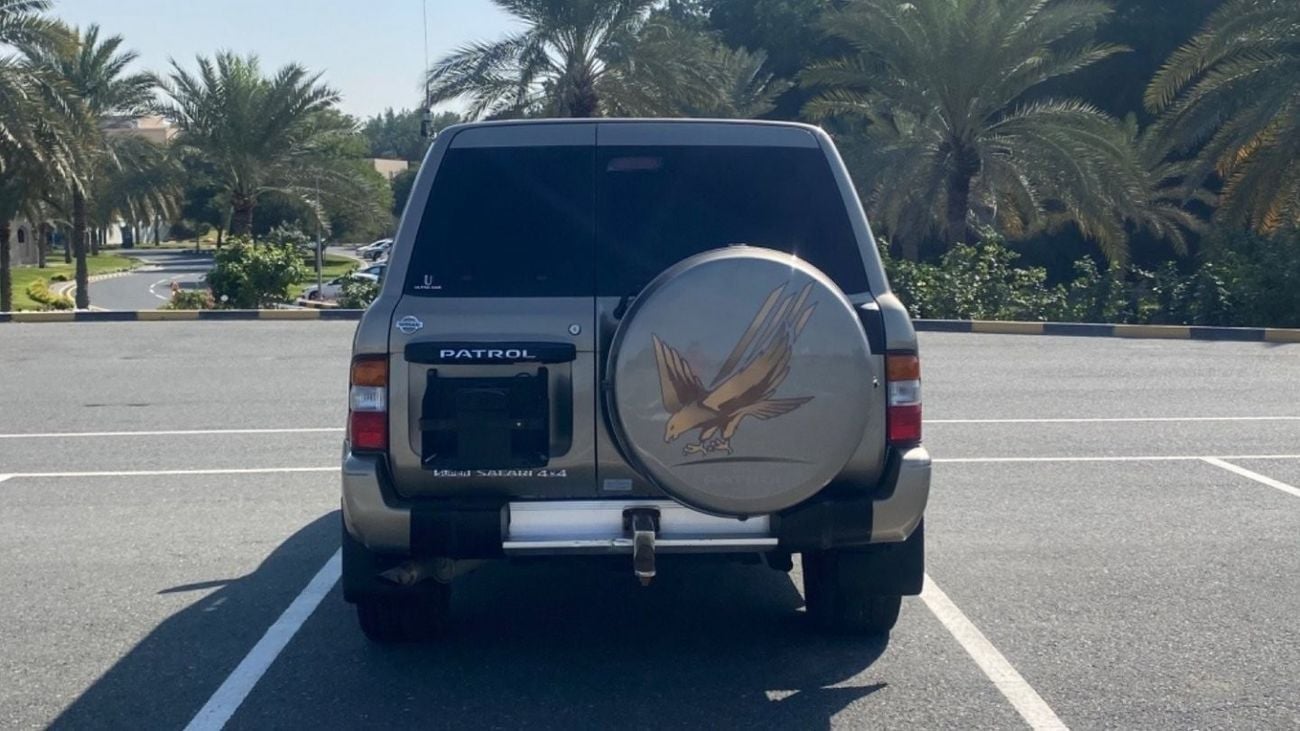 Nissan Patrol Super Safari