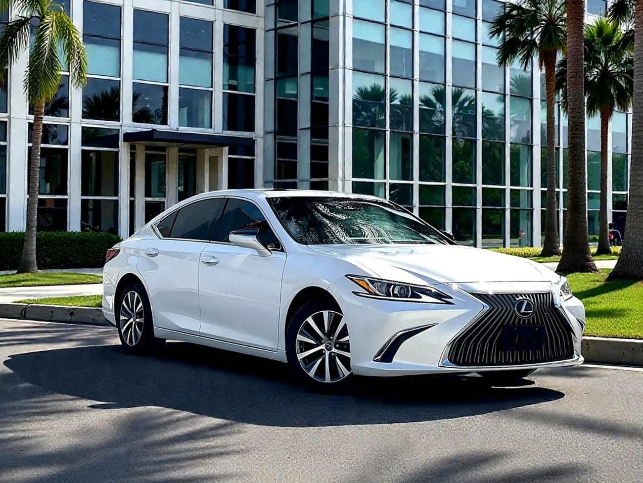 لكزس ES 350 1,150 P.M | | ES-350 | 3.5L V6 | | FREE ACCIDENT | ORIGINAL PAINT | 0% DOWNPAYMENT