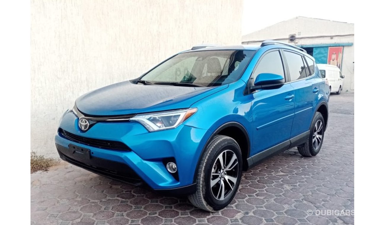 تويوتا راف ٤ TOYOTA RAV4 2017 LE BLUE