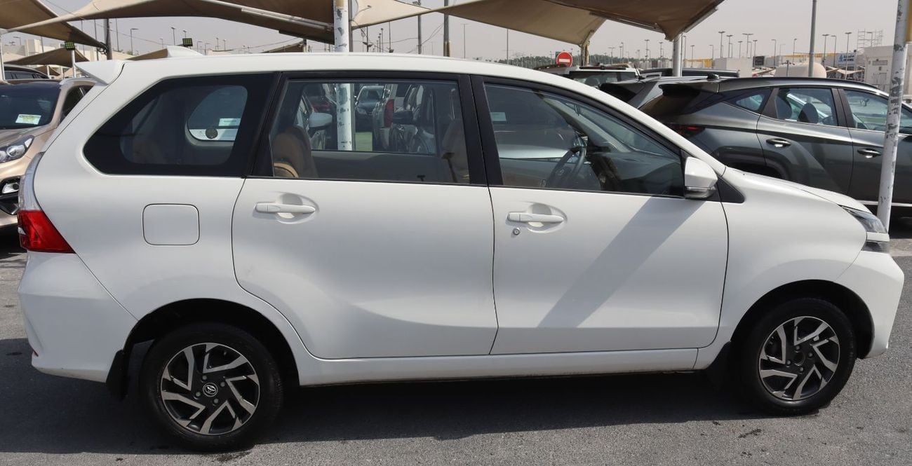 تويوتا أفانزا تويتا أفانزا 2020 -  خليجى -   بمحرك 1.5 - بدون حوادث - 7 مقاعد - بحاله ممتازه