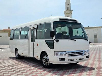 تويوتا كوستر Fresh Japan Import Immaculate Condition 30 Seater Diesel With Low KM