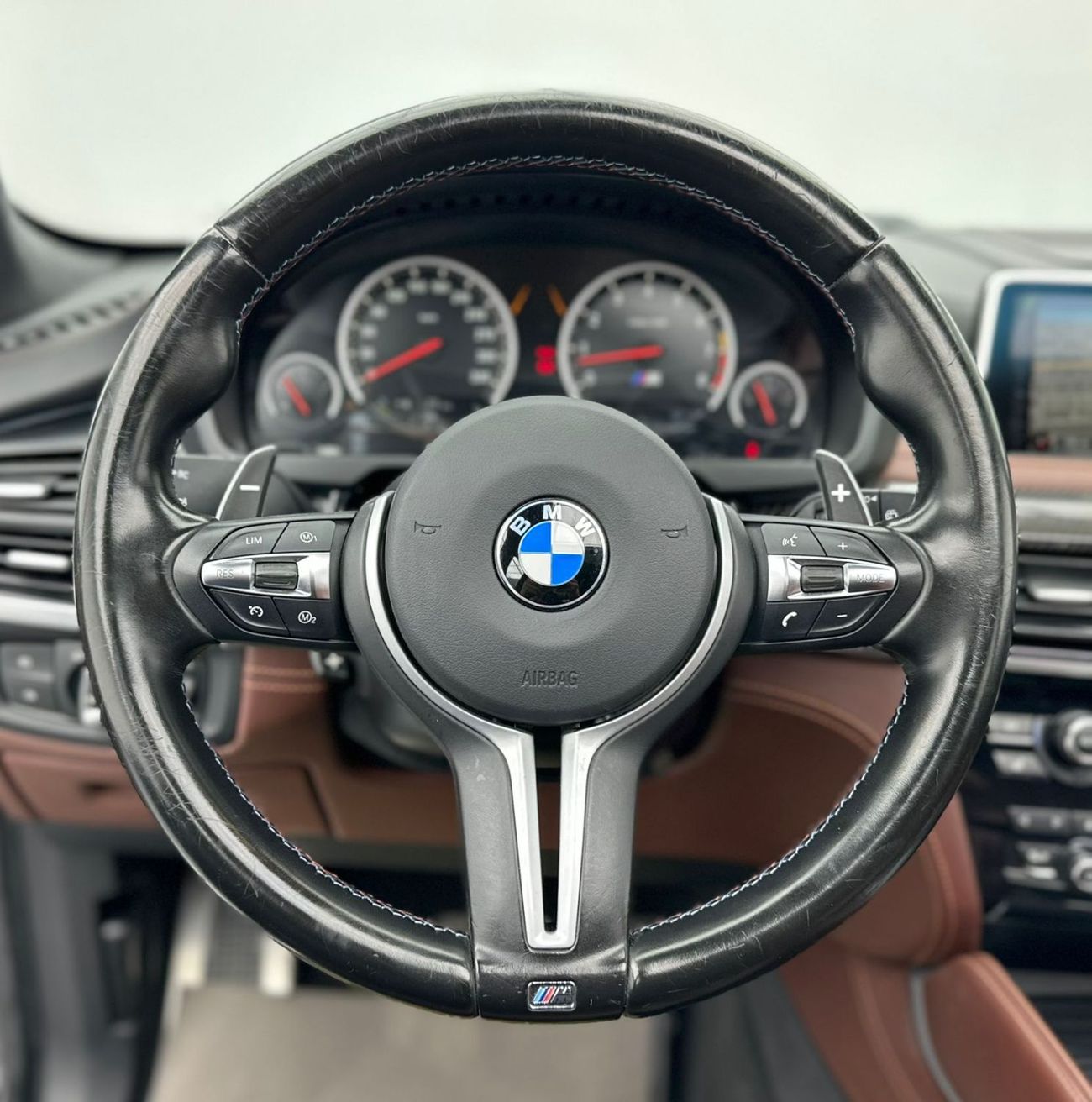 BMW X5M Std 4.4L 2016 BMW X5M M-Sport, BMW Full Service History, Excellent Condition, GCC