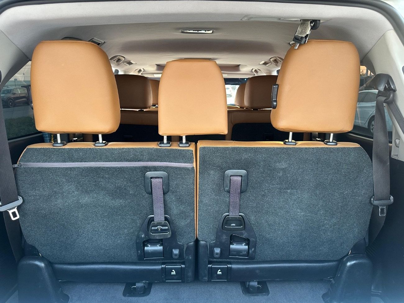 Toyota Land Cruiser GXR 4.0L