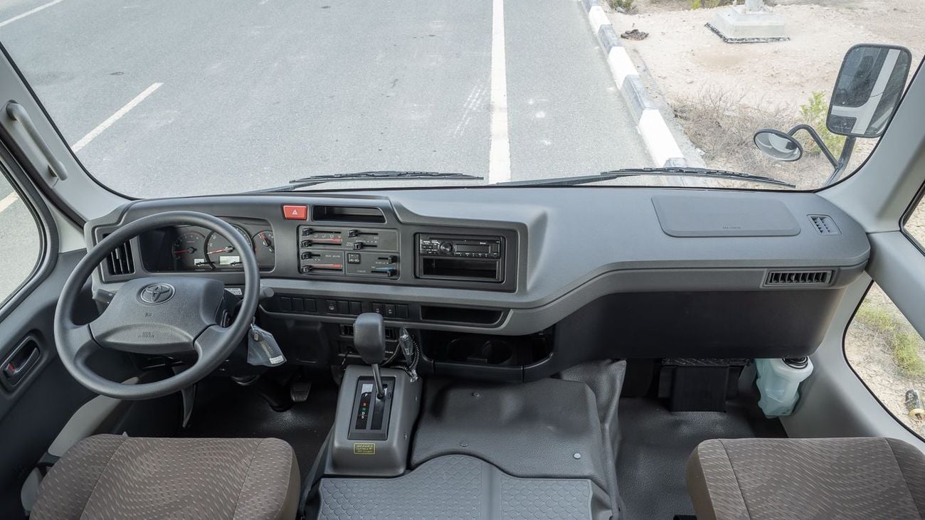 Toyota Coaster TOYOTA COASTER 2.8 DSL MANUAL 22SEATS -2026YM