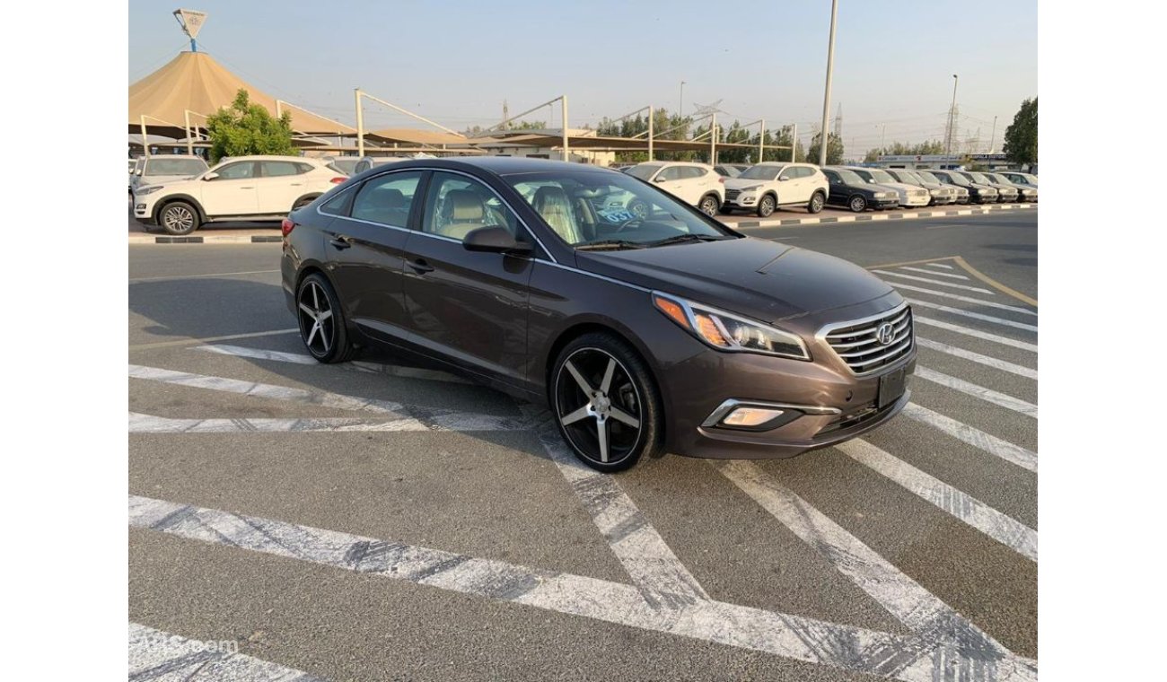 Hyundai Sonata SE AND ECO 2.5L V4 2016 AMERICAN SPECIFIATION