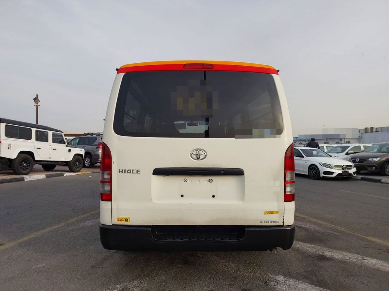 Toyota Hiace TOYOTA HIACE VAN RHD 2015 MODEL 3.0 L DIESEL MANUAL(PM18092)