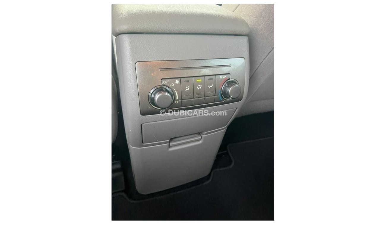 Toyota Highlander *Offer*2012 Toyota Highlander // 2.7L // V4 - All Airbags Original New Tyres
