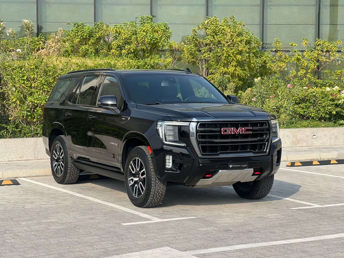 جي أم سي يوكون 6.2 V8 AT4 (AWD)