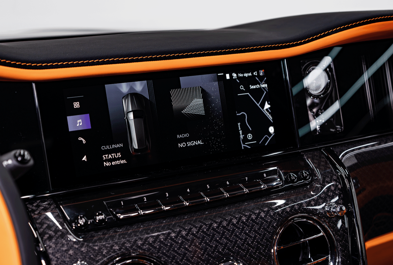 Rolls-Royce Cullinan 2026 Rolls-Royce Cullinan Black Badge Series II GUCCI