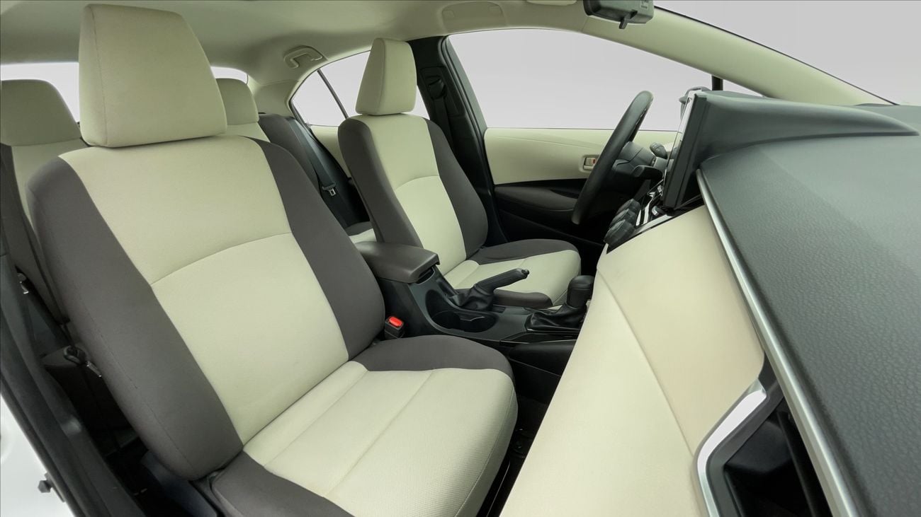 تويوتا كورولا XLI 1.6 | بدون دفعة مقدمة | اختبار القيادة في المنزل