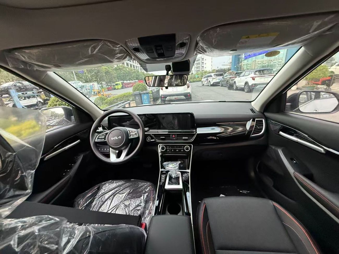 كيا سيلتوس 1.5L IVT Luxury Edition