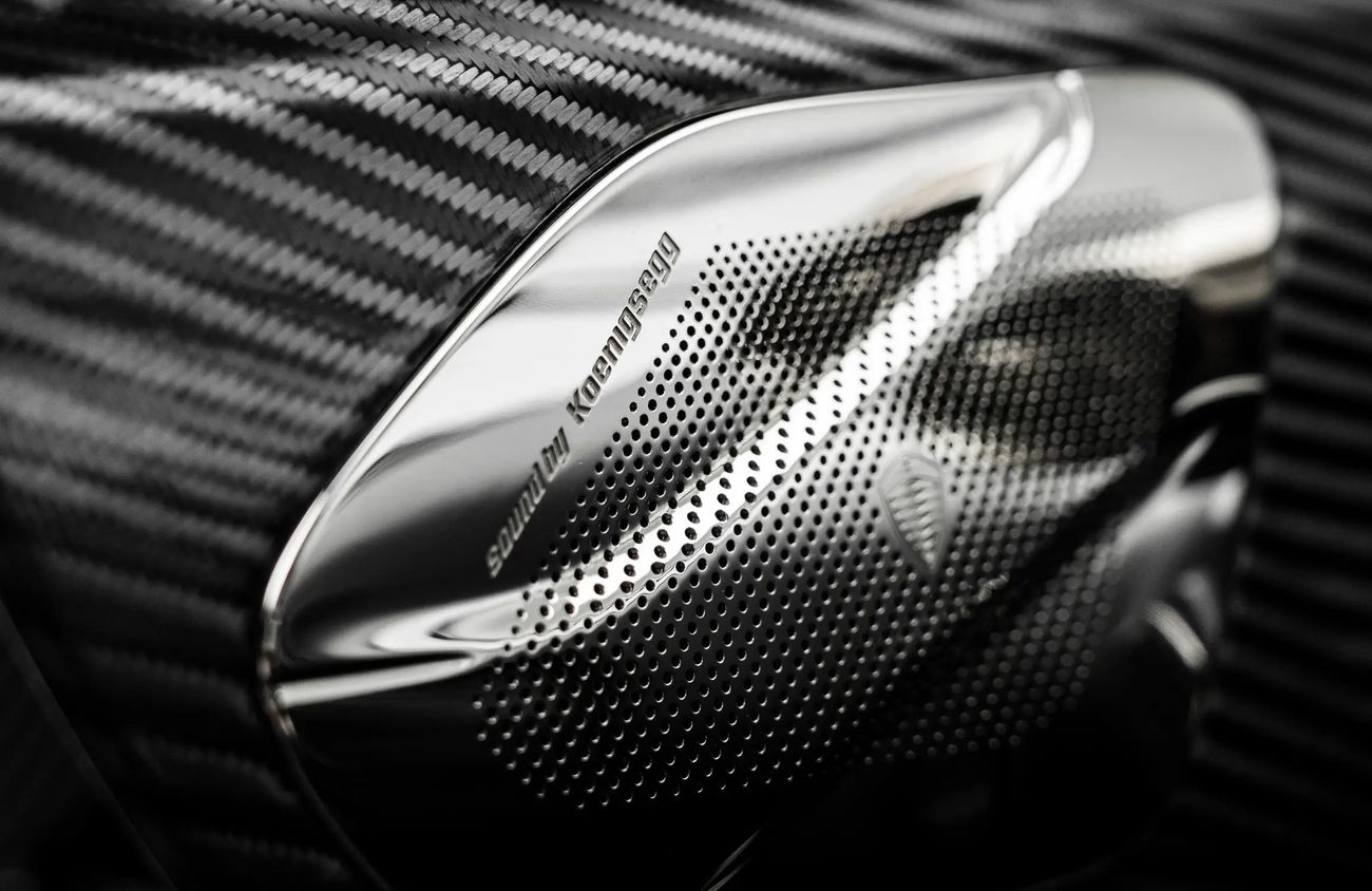 Koenigsegg Jesko 5.0L V8 Twin-Turbocharged Engine | Warranty