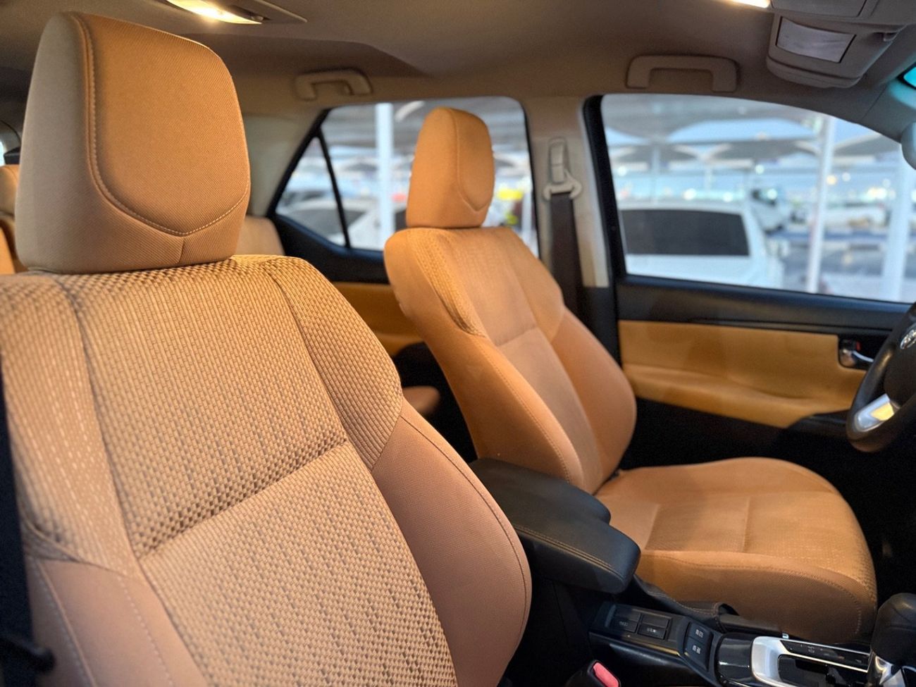 Toyota Fortuner EXR 2.7L (160 HP)