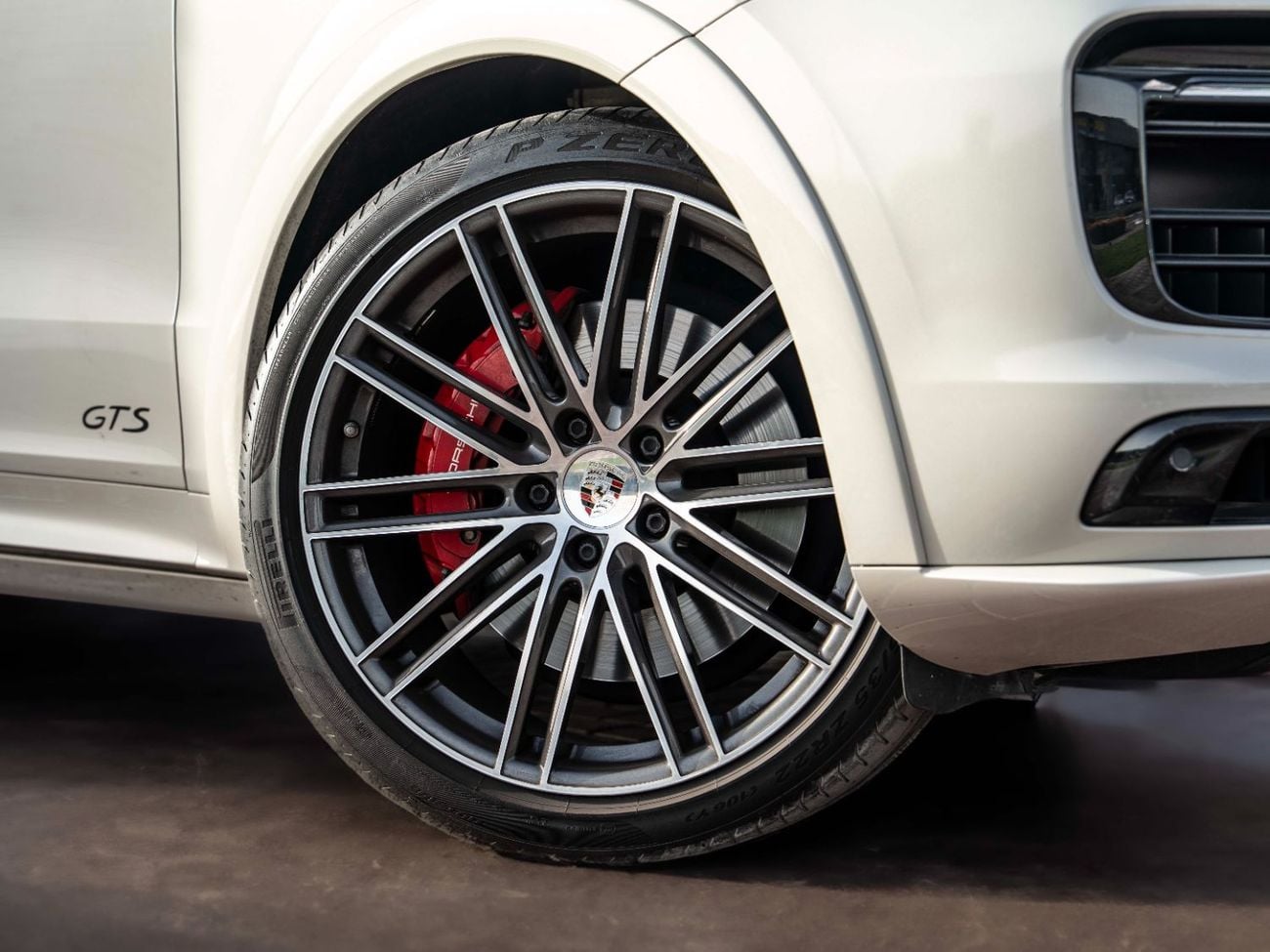 Porsche Cayenne GTS 4.0L (460 HP)