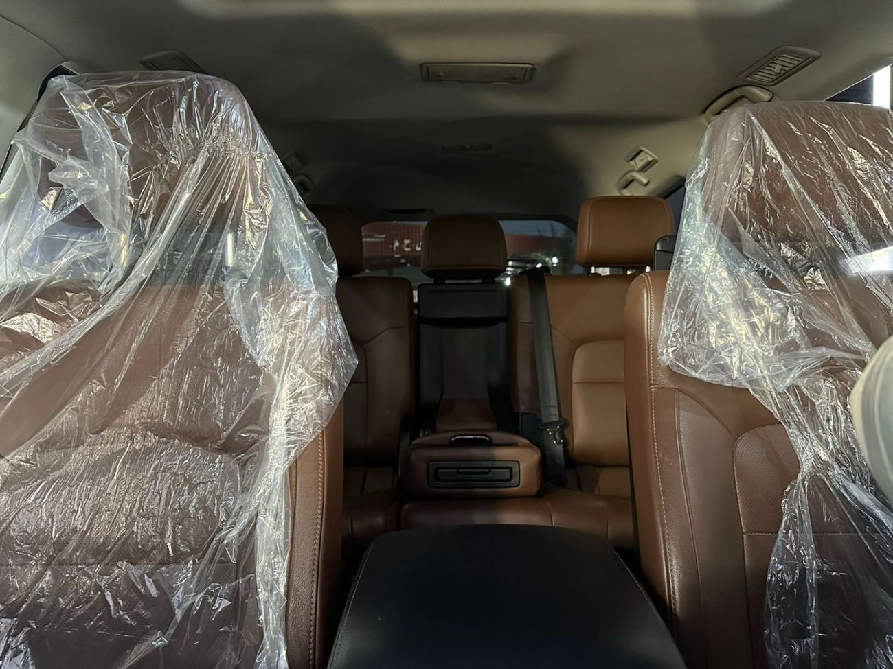 تويوتا لاند كروزر VXR+ 5.7L