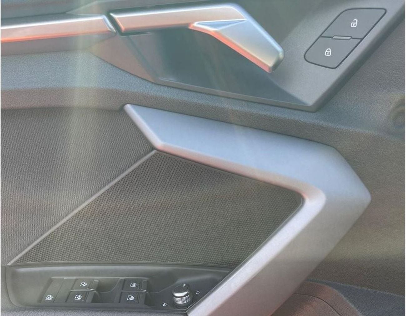 أودي A3 35 TFSI ADVANCED 35 TFSI Uder Warranty & Services 2025 GCC