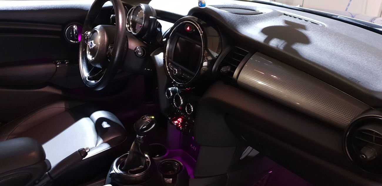 Mini Cooper Std 1.5L (5 Seater)