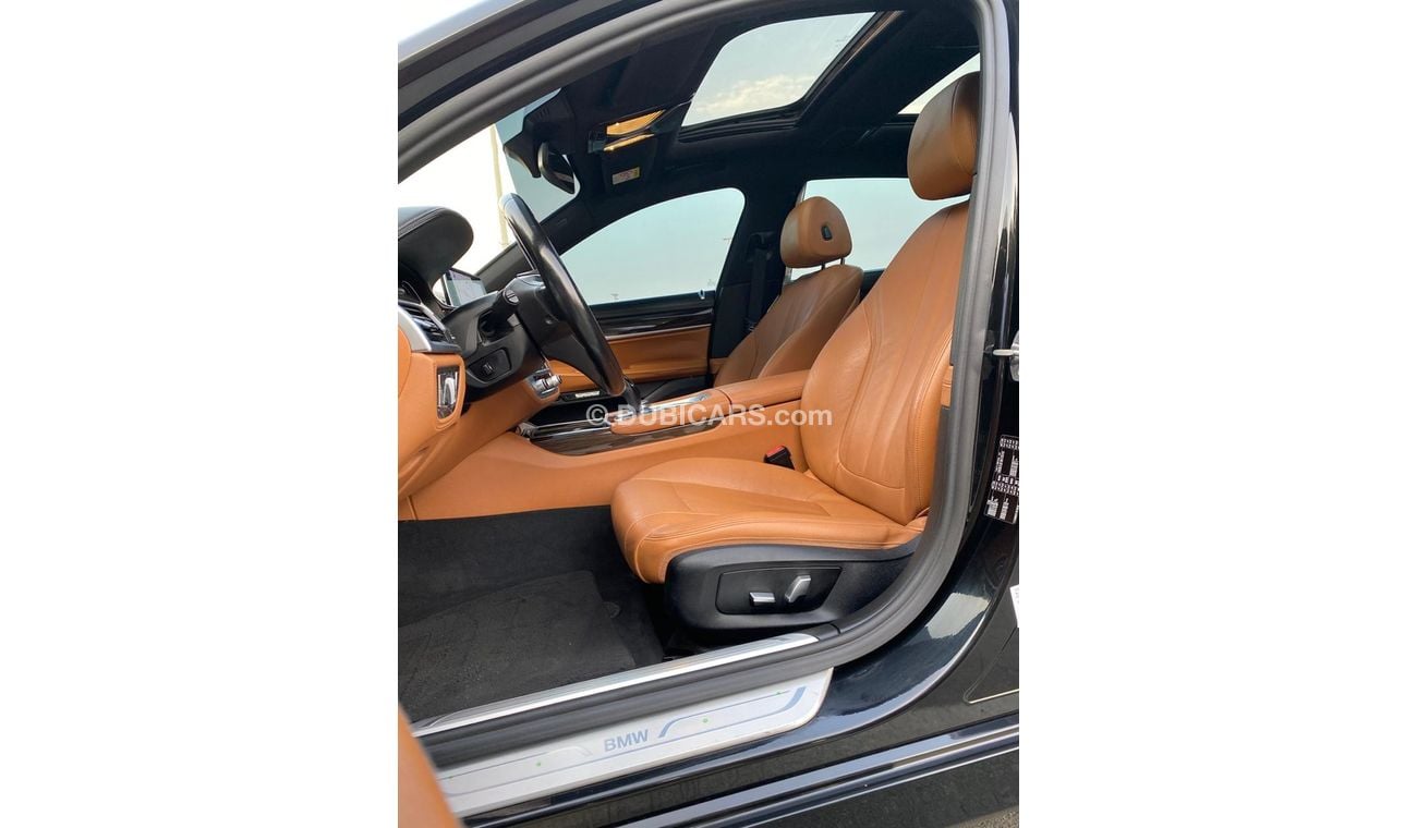 BMW 730Li BMW LI 730 GCC 2017 FULL OPTION PERFECT CONDITION