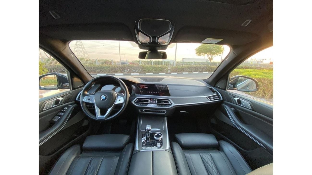 بي أم دبليو X7 40i بيور اكسيلنس