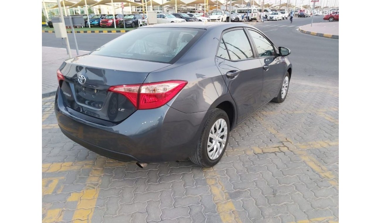 تويوتا كورولا LE , CLEAN  low mileage