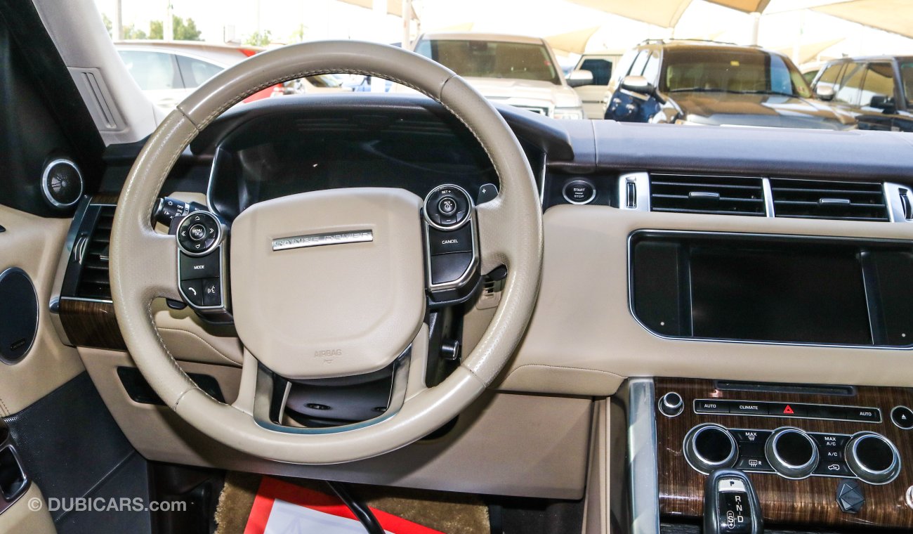 Land Rover Range Rover Sport HSE With Autobiography badge