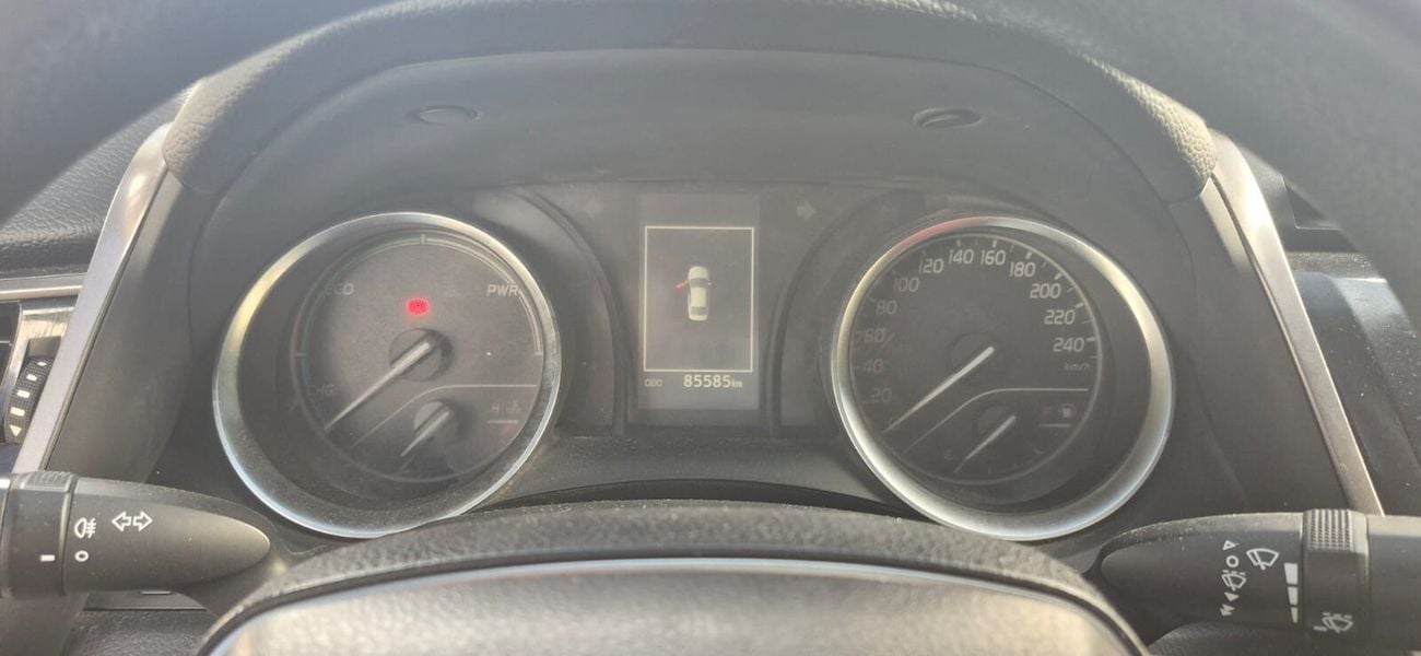 تويوتا كامري HYBRID