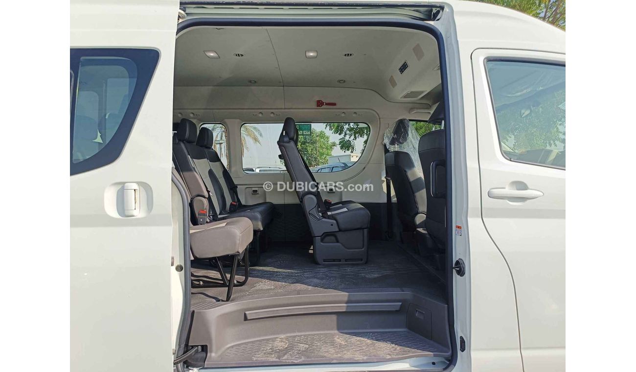 Toyota Hiace GL / 3.5L V6 PETROL / M/T / 13 SEATER / NEW SHAPE (CODE # 20583)