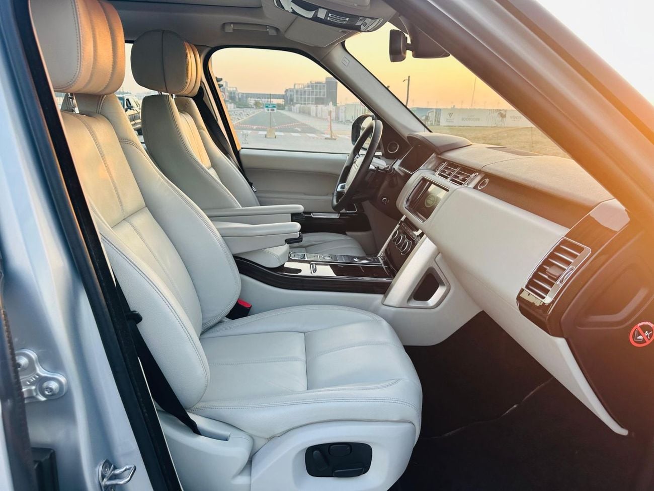 Land Rover Range Rover Vogue SE 5.0L