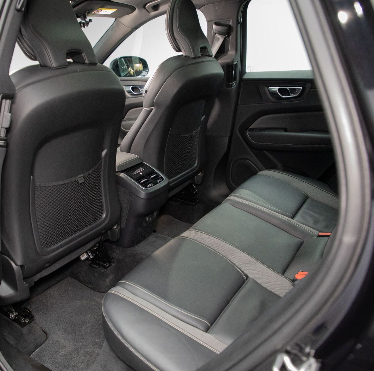 Volvo XC60 B5 R Design 2.0L