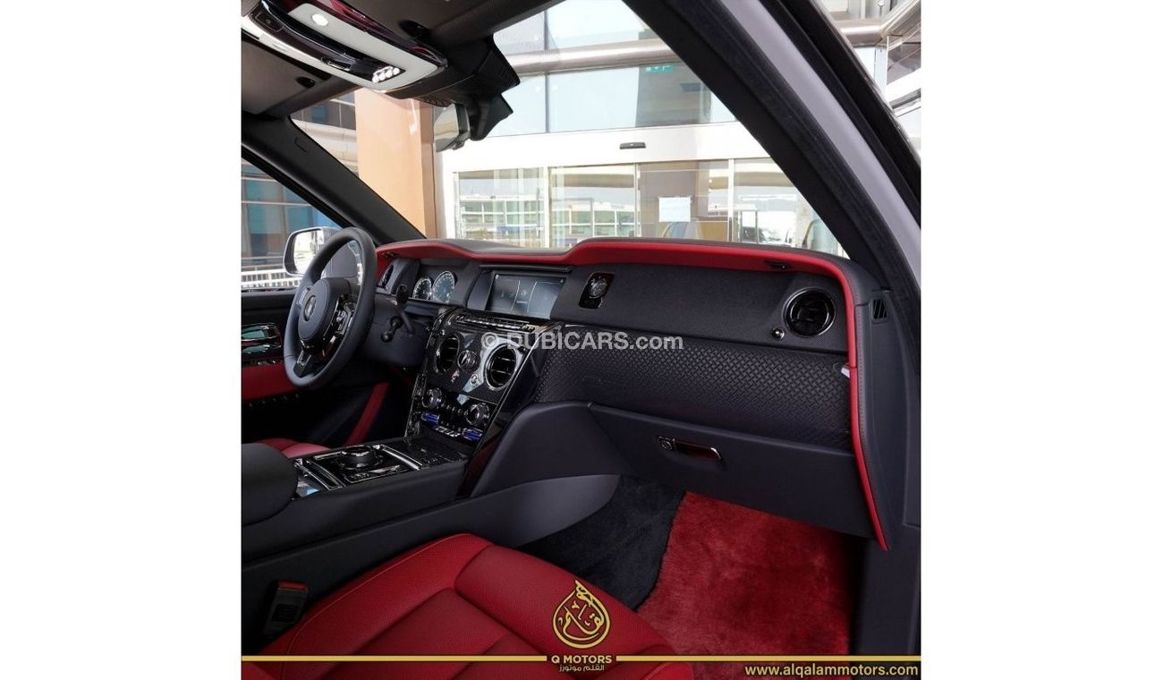 رولز رويس كولينان بلاك بادج