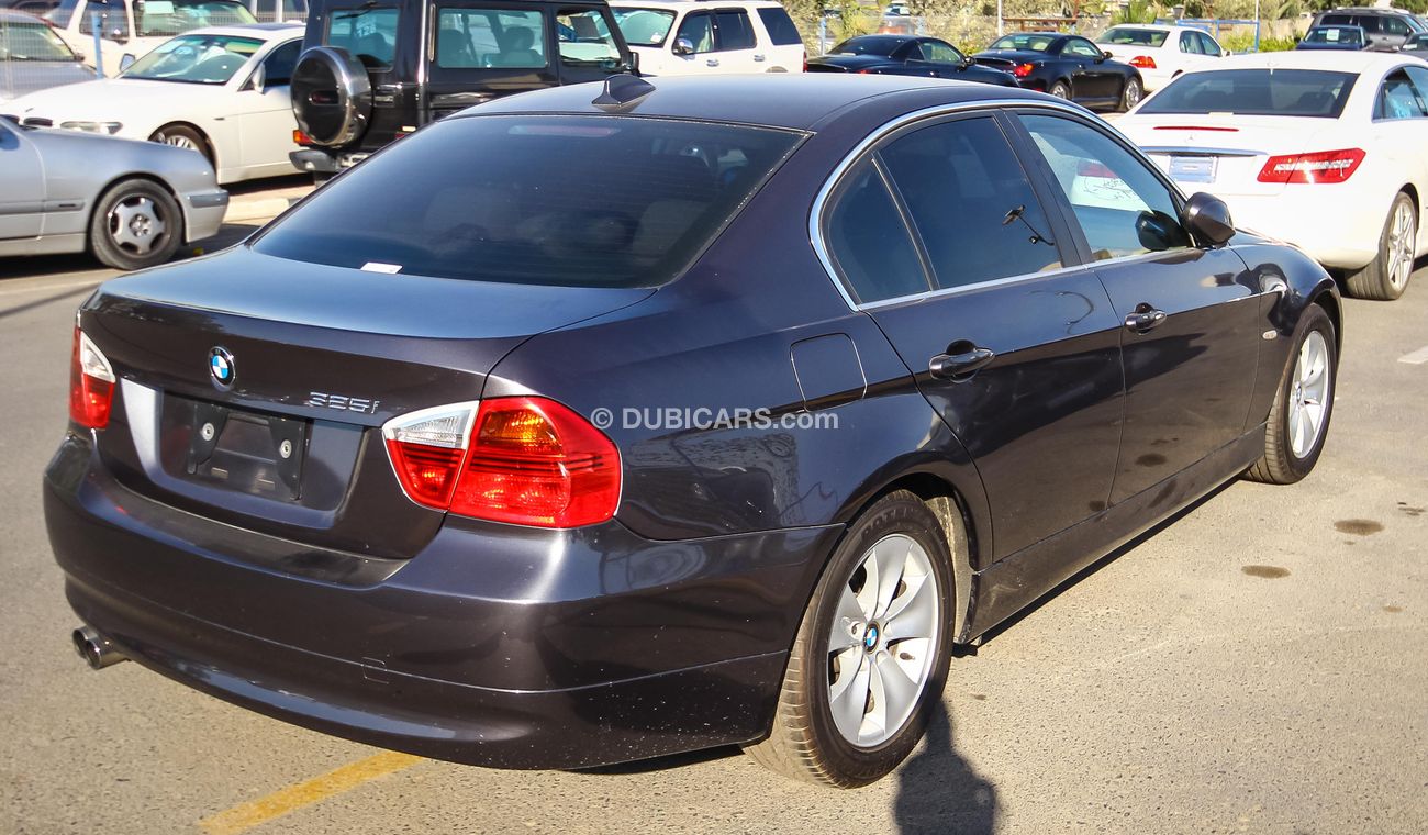 بي أم دبليو 325 I