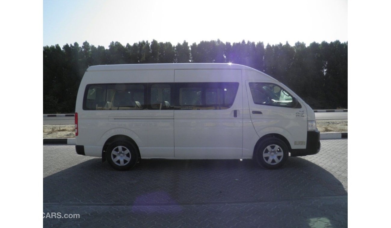 Toyota Hiace 2014 السقف العالي ref#44